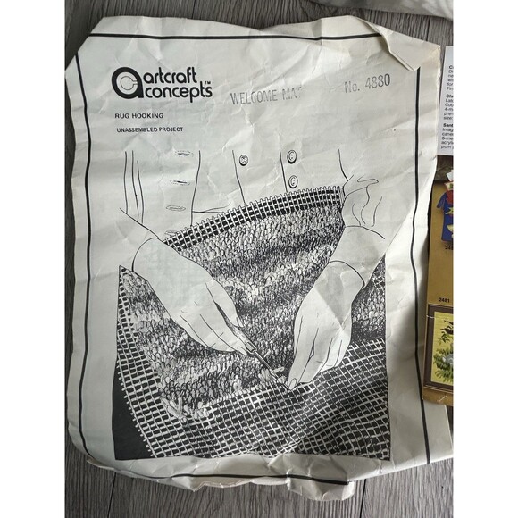 1970s Artcraft Concepts Latch Hook Rug Kit Welcome Christmas Cat & Mouse READ - Picture 3 of 7